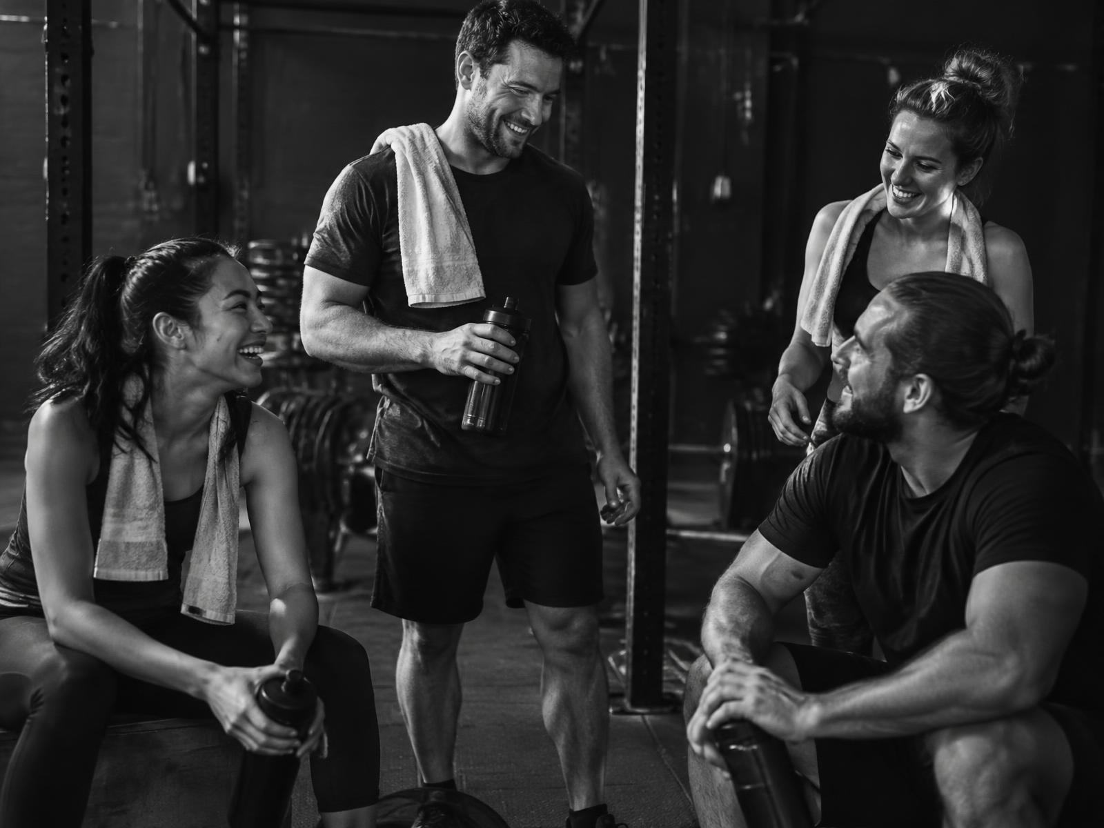 Members talking after a session at Platinum Performance